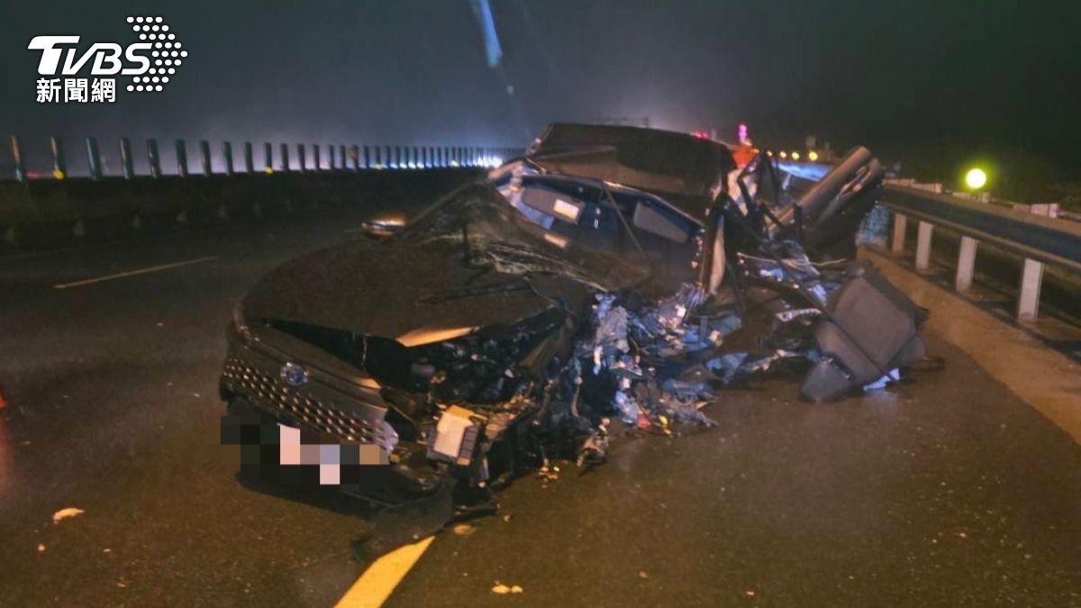 丹娜絲襲台死亡車禍!駕駛國3失控衝撞 男拋出車外慘死