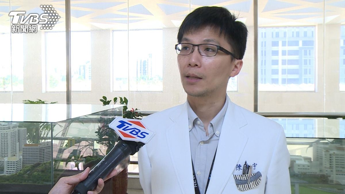 淺眠頻醒非老化 醫揭退化性警訊 (圖/TVBS)