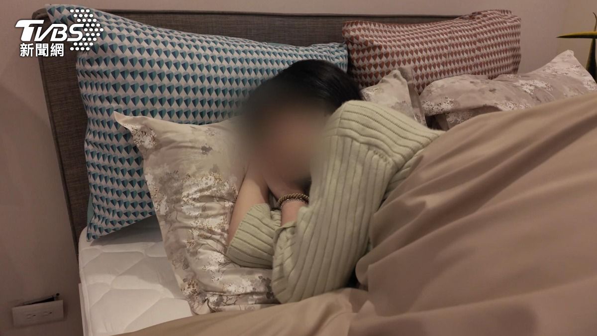 夜醒淺眠常發生 小心腦神經失調 (圖/TVBS)