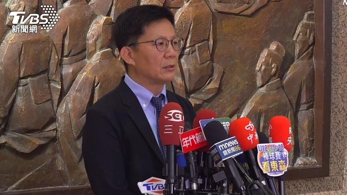 遭爆用公費帶妻出訪!張廖萬堅喊全自費 民進黨認了觀感不佳