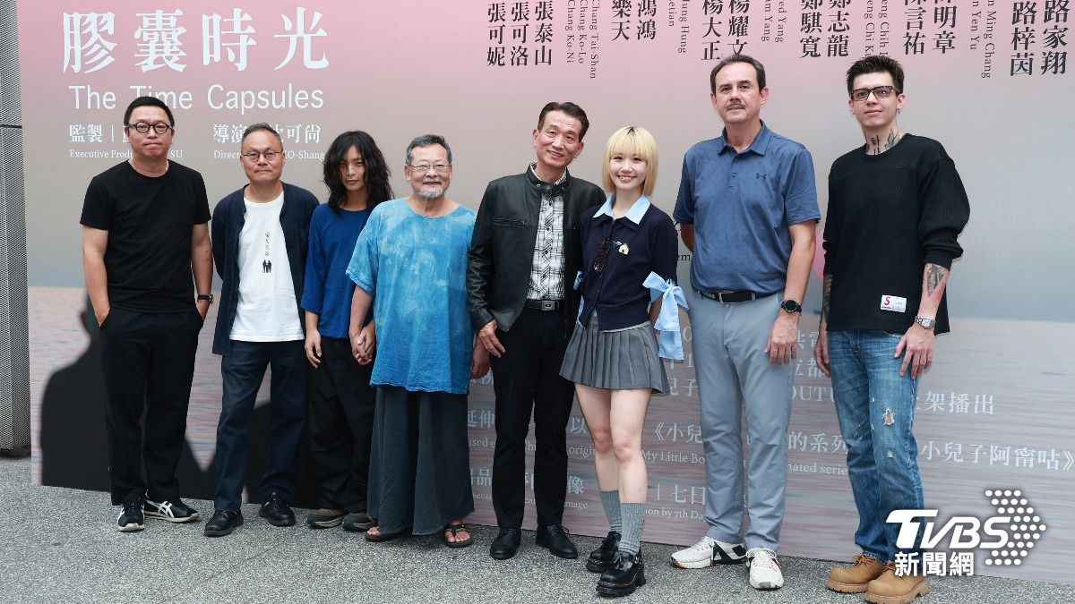Lulu黃路梓茵與父親、知名作家鴻鴻與兒子、「籃球教父」鄭志龍與他的大孩子、「金曲獎音樂創作人」陳明章與兒子。(圖/黃城碩攝)