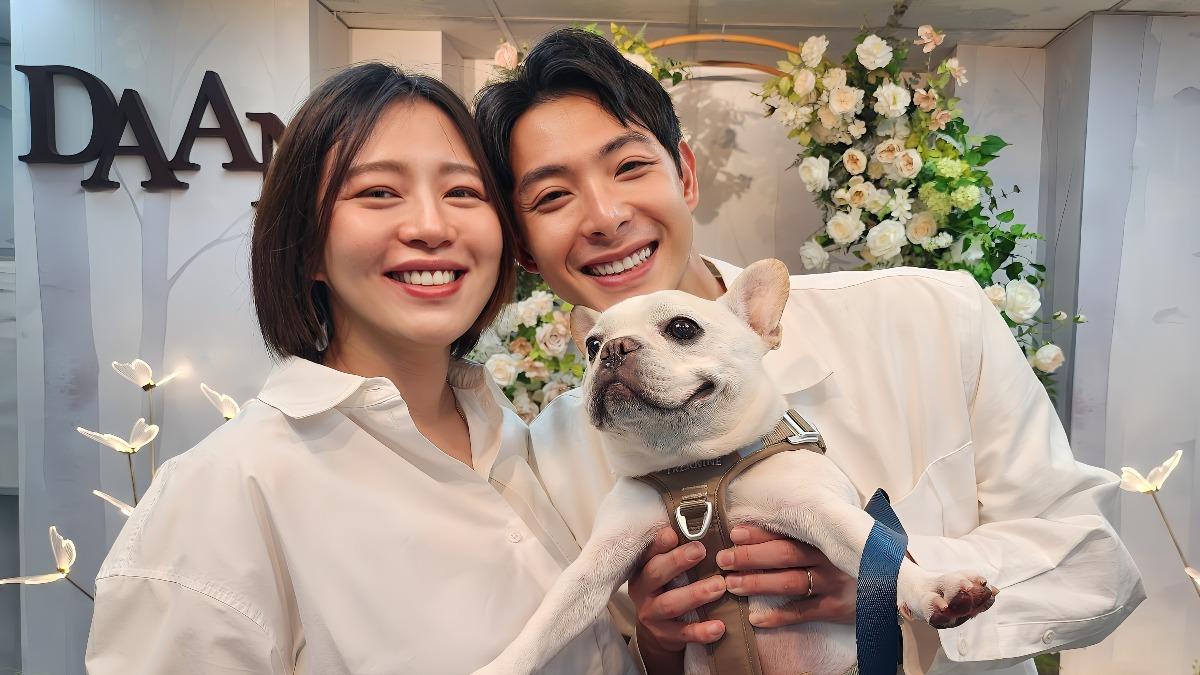 劉品言等1個月才登記結婚!背後原因曝光 「一家四口」甜蜜同框