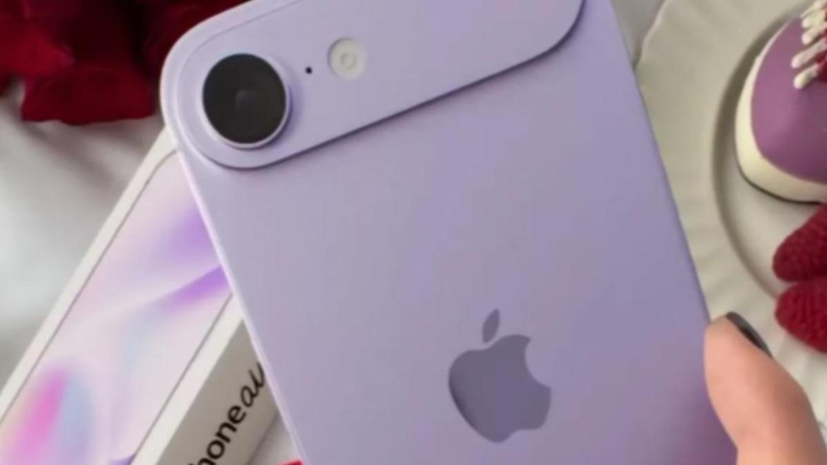 蘋果消息專家曼迪斯揭露紫色的iPhone 17模擬機。(圖/翻攝自 9to5mac)