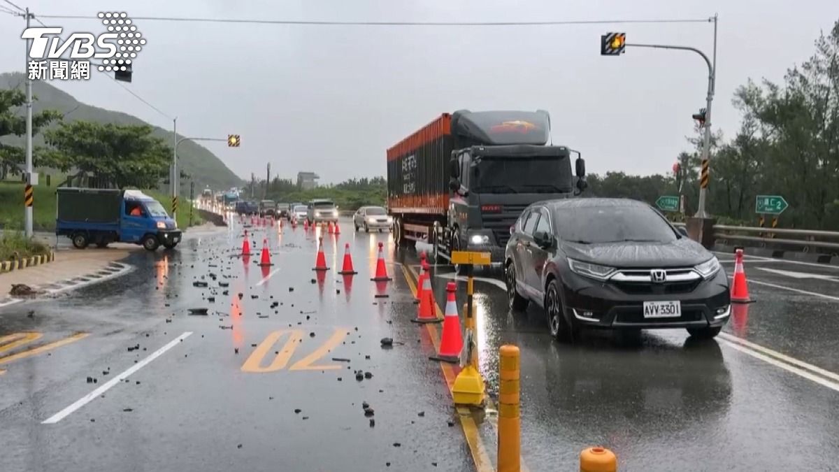 快訊/豪大雨狂炸!台東縣大武等4鄉 今日停班停課