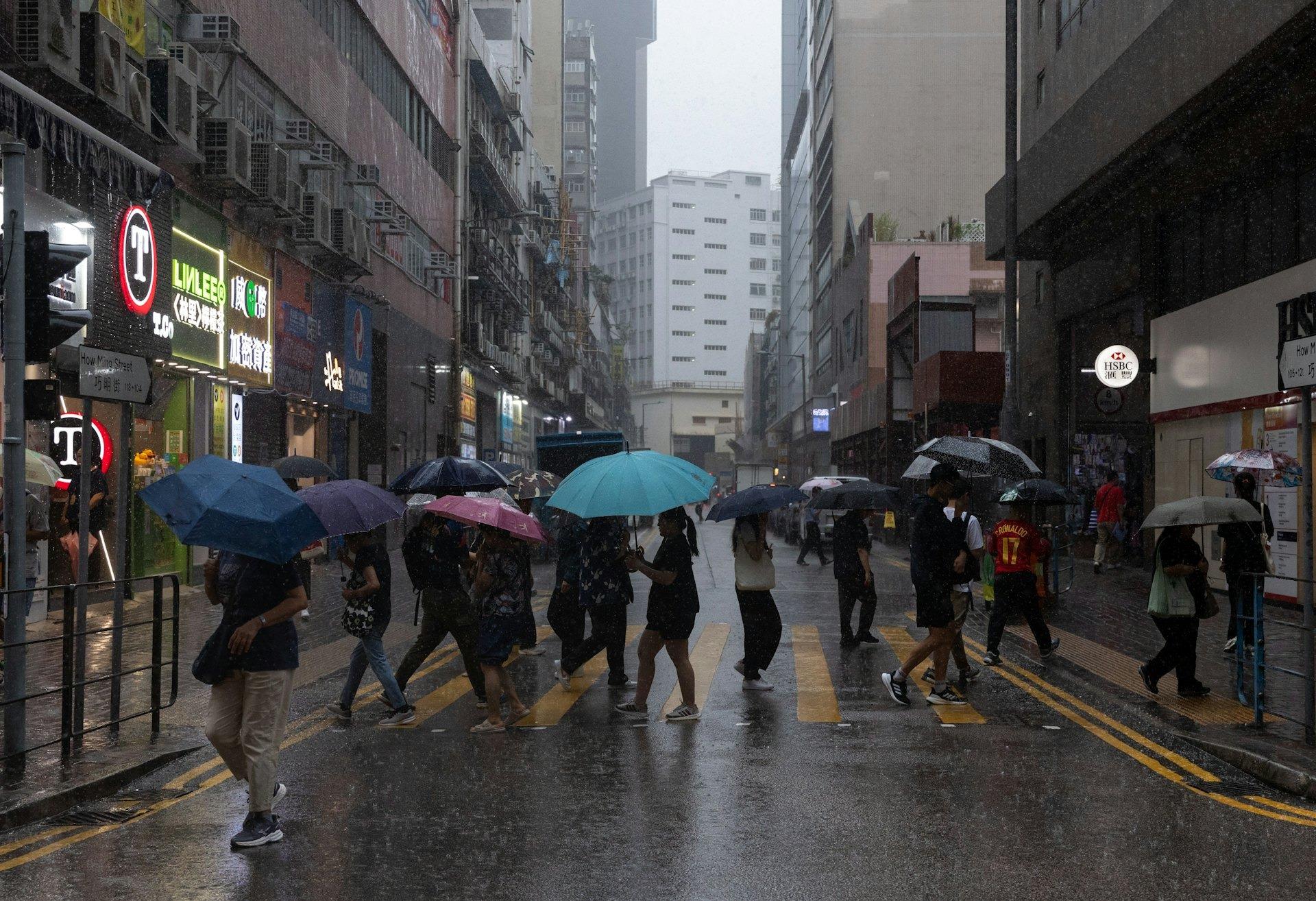 香港今天天氣惡劣，大雨不斷。（圖／香港01）