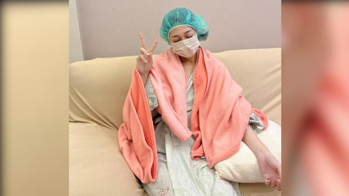 台8女星邱子芯突曬手術照!宣布完成「人生清單」:給自己多一個選擇