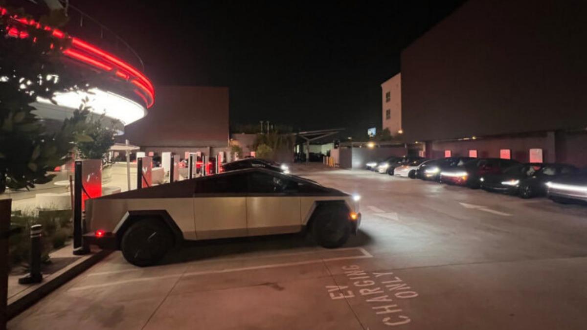 Tesla Diner概念最早在2018年提出。(圖 / 翻攝自X@SawyerMerritt)