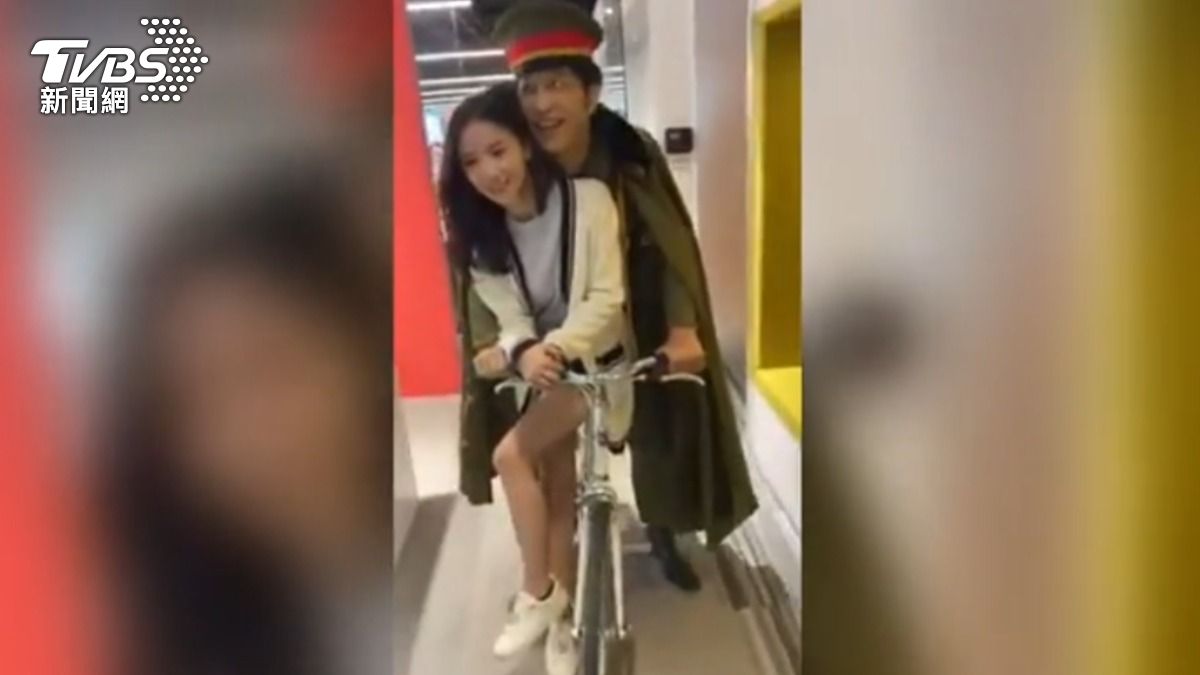 胡亦嘉老婆是PTT表特版常客。（圖／TVBS）
