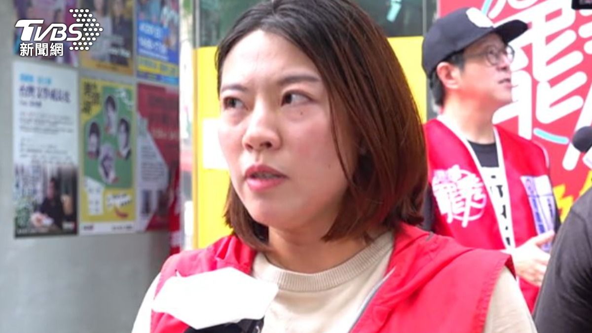 民進黨英系北市議員何孟樺。（圖／TVBS）