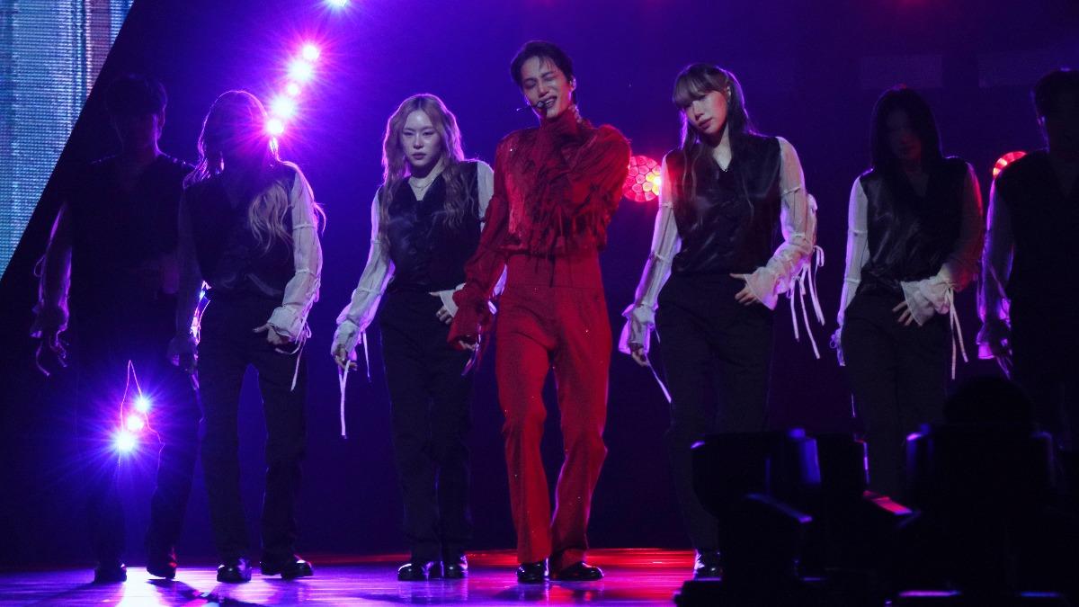 無懼強撞GD!KAI汗濕腹肌辣翻了 怨SM RUN太累「不想見珉豪」