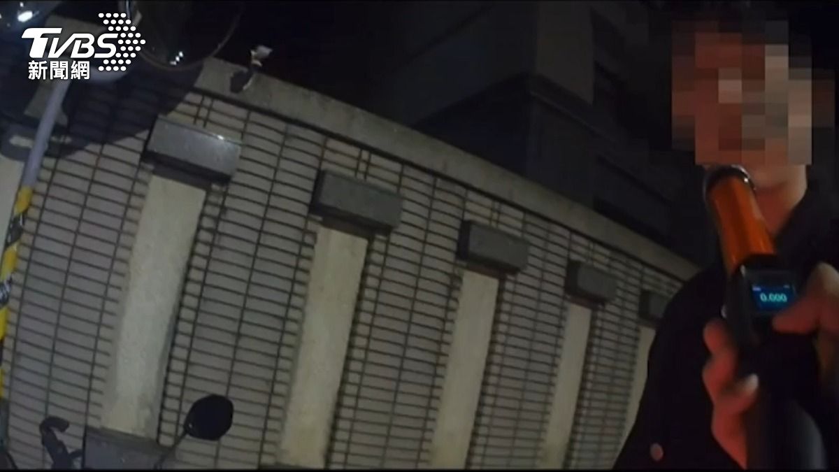 好貴宵夜!北市男酒後騎共享機車覓食 遭攔查吃萬元罰單