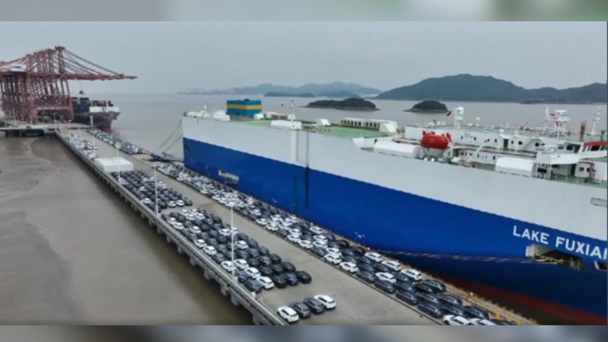 專家警告,賣出3000萬輛大陸汽車所得的利潤,不如一家日本豐田汽車賣出的600、700萬輛車,凸顯大陸車低毛利的隱憂。(圖/CCTV+)