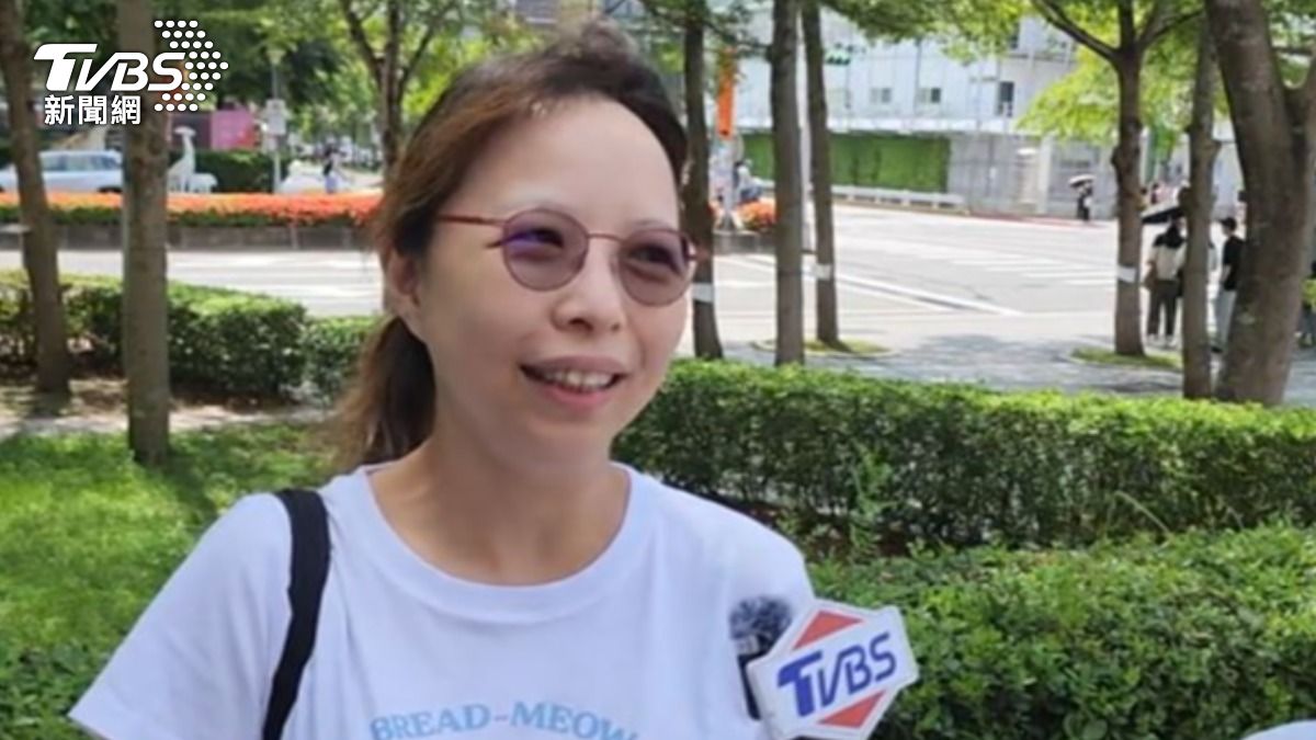 家長談遊戲機台多為簡體字。(圖/TVBS)