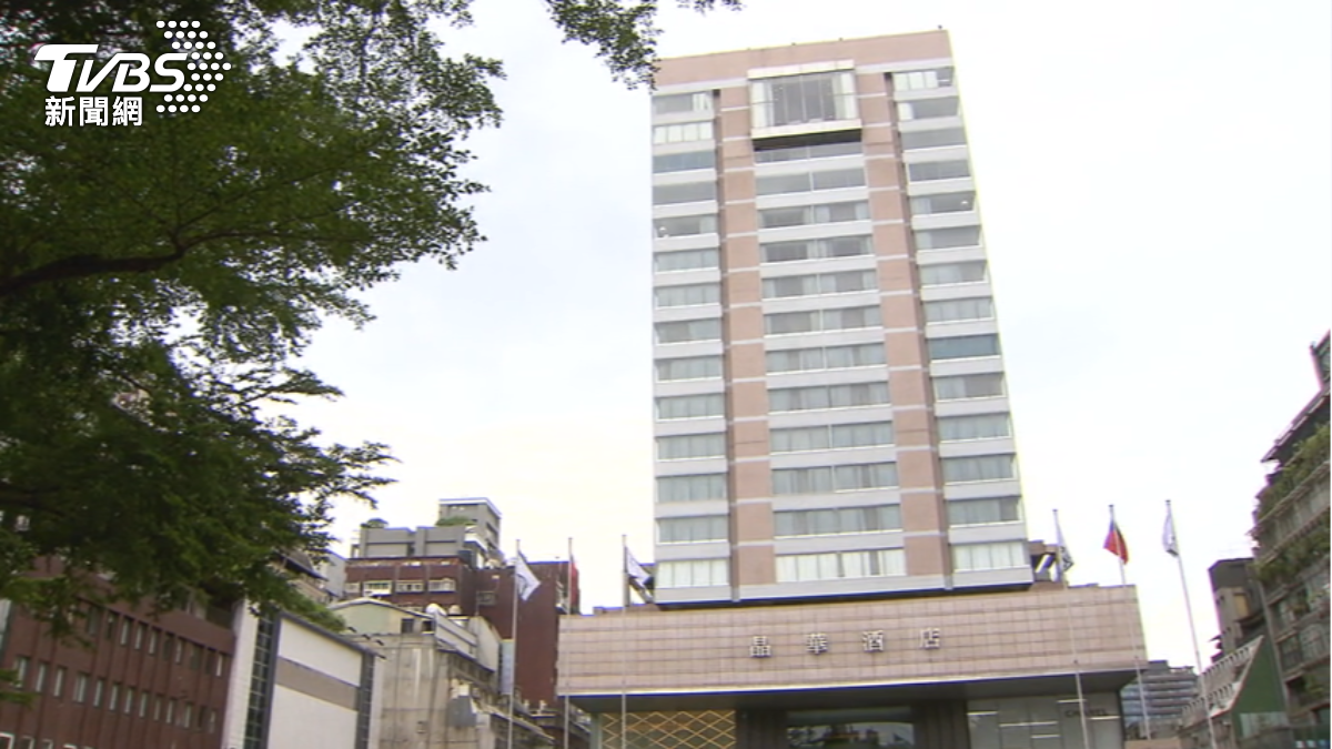 晶華酒店深夜突然停電。(圖/TVBS)