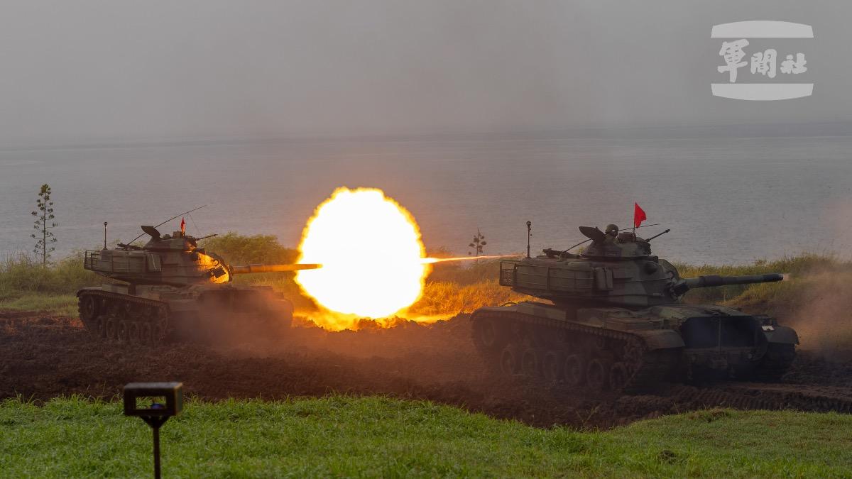 M60A3戰車執行戰場掃蕩。(軍聞社提供)