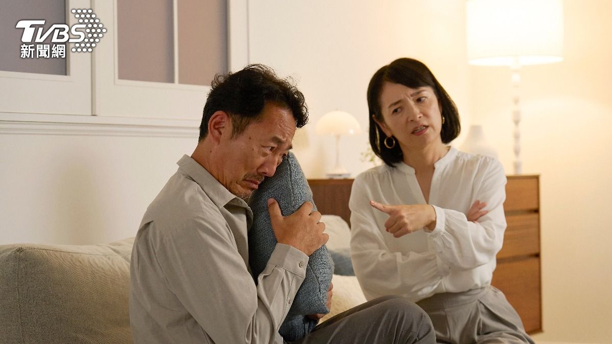 陸55歲男規律運動不抽菸卻罹肺癌!醫揭元凶竟是妻子「愛抱怨」
