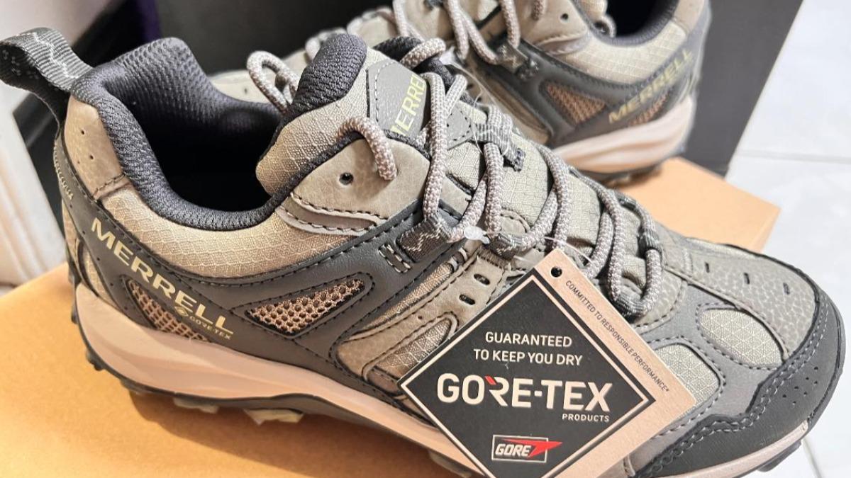 好市多必買推薦：MERRELL 戶外運動鞋。（圖／翻攝自Costco好市多 商品經驗老實說臉書）