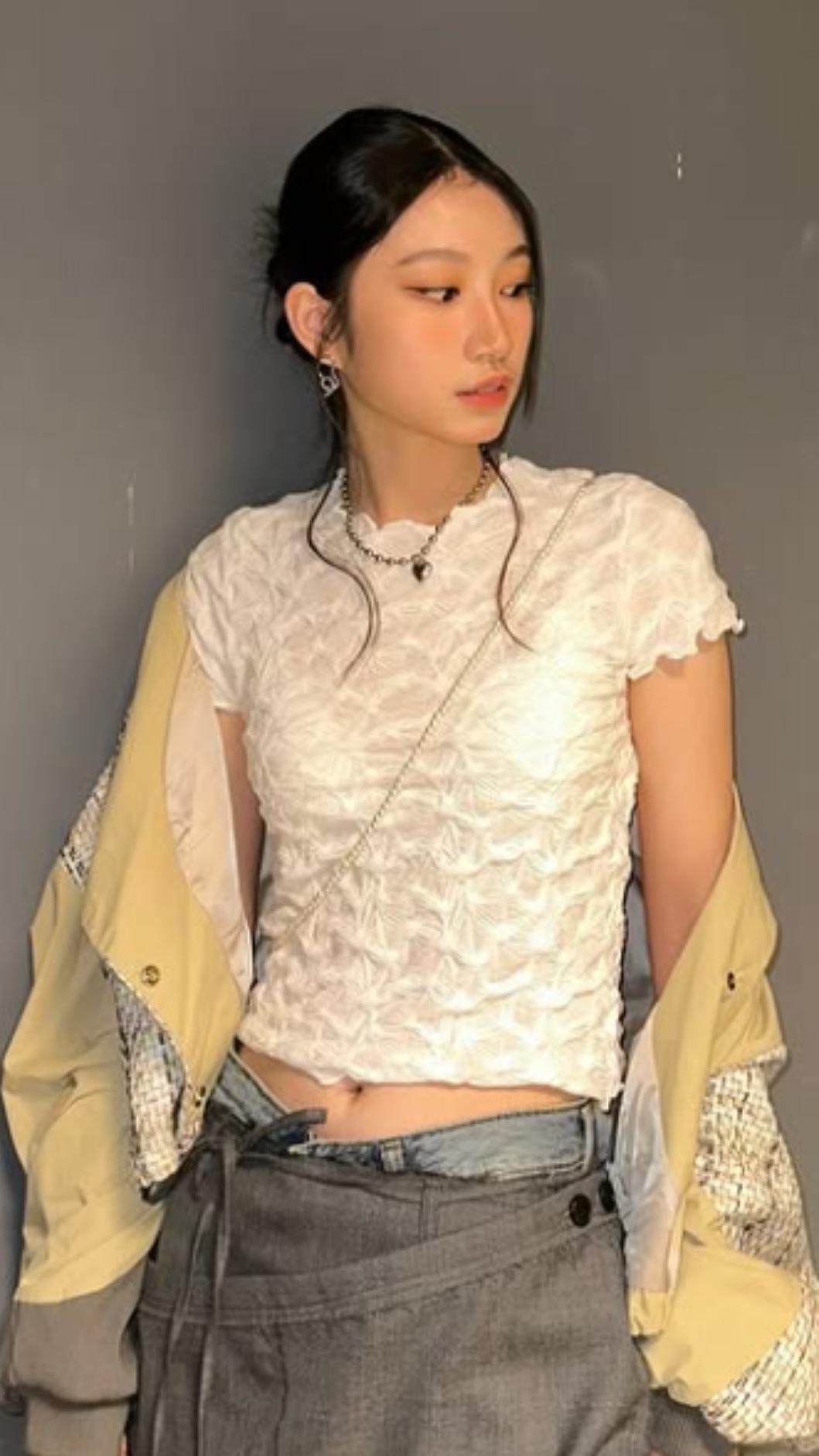顧穎長相神似李千娜。(圖/翻攝自顧穎IG)