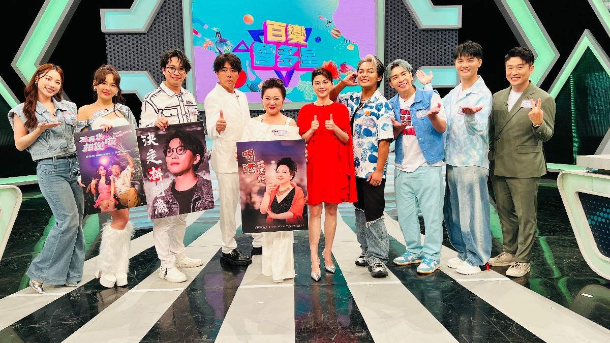 白冰冰(中)率子弟兵上節。(圖/年代提供)