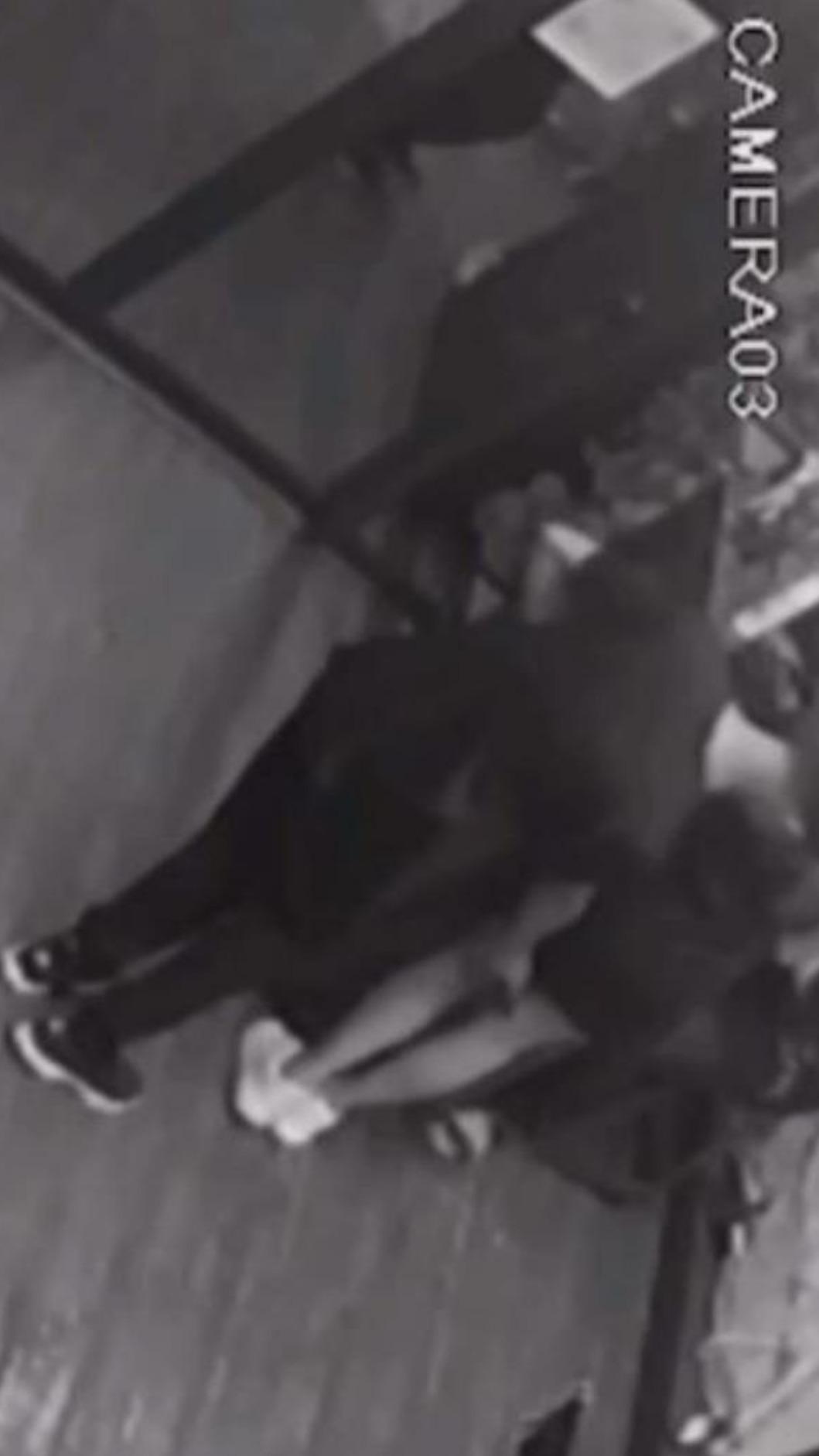 鄧佳華偷拍女生裙底。(圖/翻攝自T妹臉書)