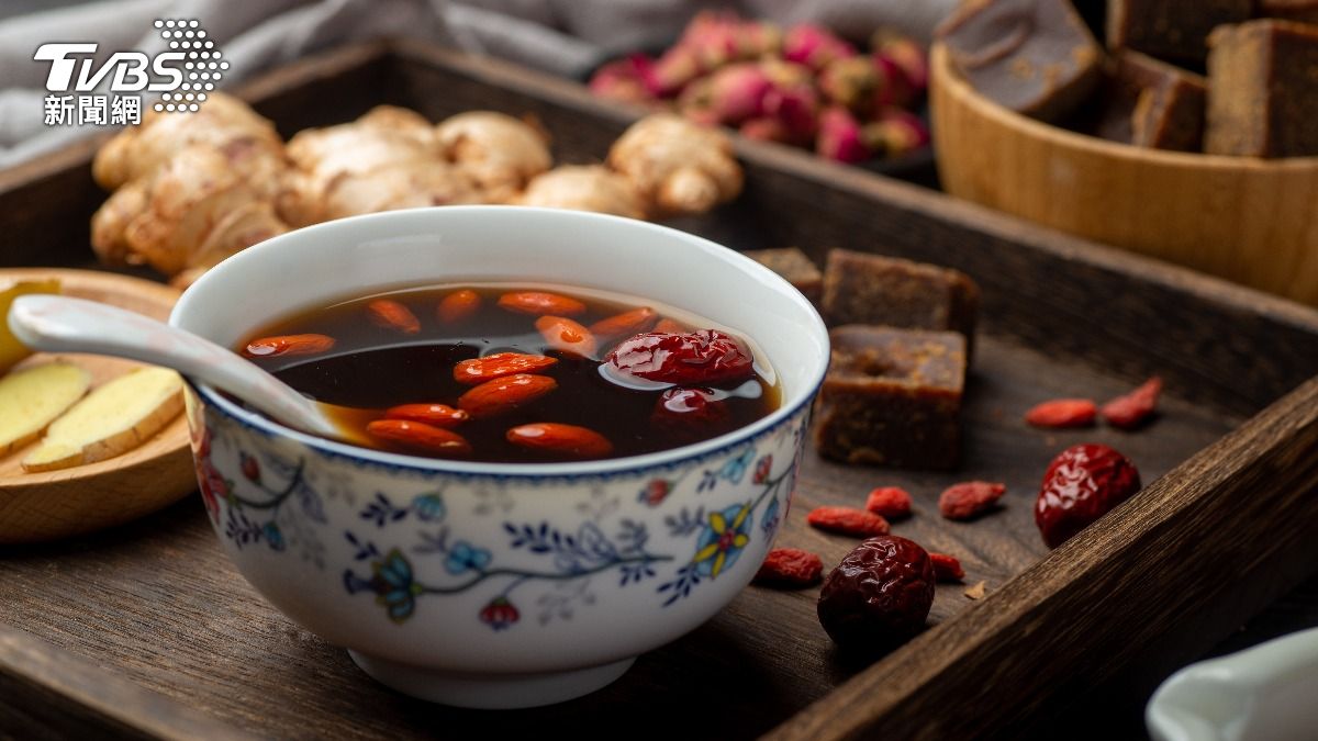 「藥食同源」的概念在香港人日常飲食中根深蒂固。（示意圖／shutterstock達志影像） 