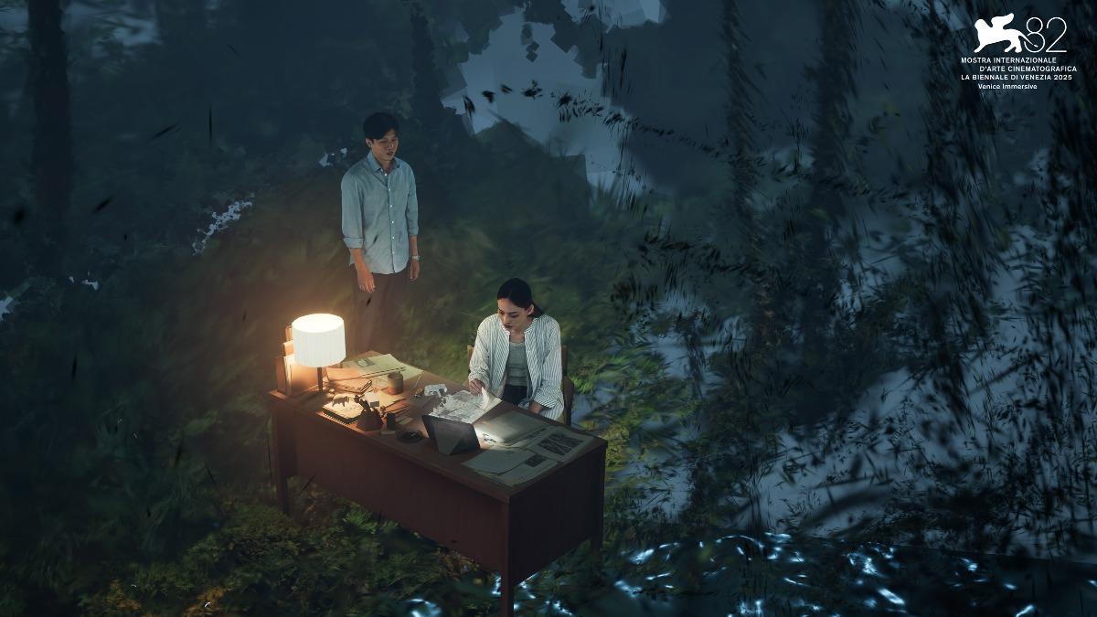 VR《雲在兩千米》改編自吳明益小說《苦雨之地》中的同名短篇,由莫子儀(左)與姚以緹主演。(圖/公視、行者影像提供)