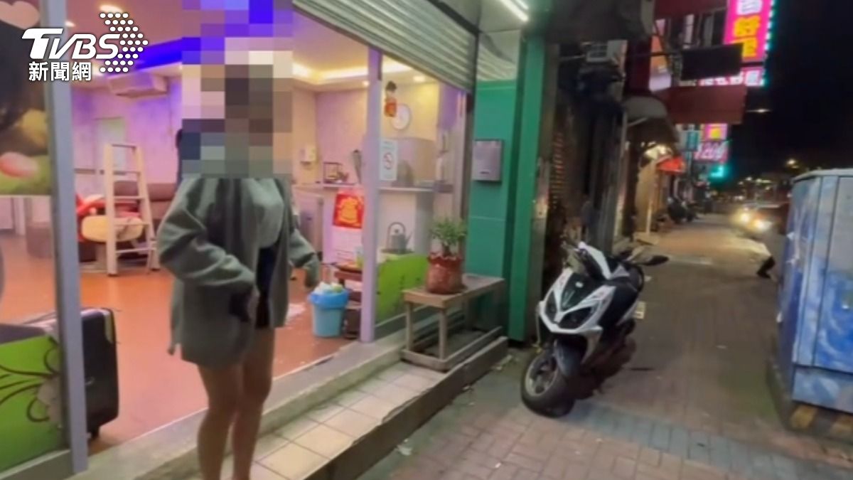 中壢一間養生館內進行非法性交易。（圖／TVBS）
