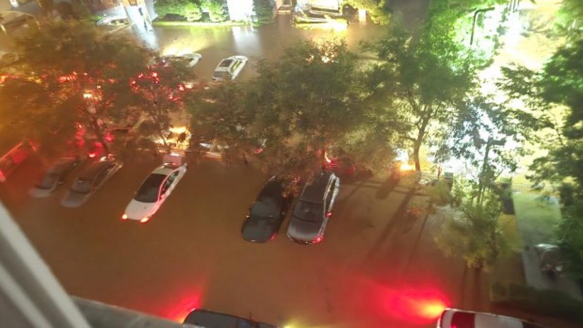 韓國忠清南道遇百年豪雨!多地洪災、居民撤離 駕駛困車內溺斃