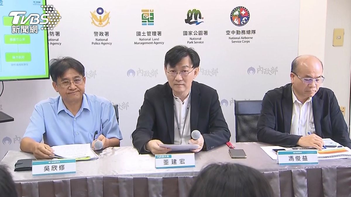 行政院推「復原慰助金」,依據屋損面積給予5-10萬元補助,認定一切從優從簡。(圖/TVBS)