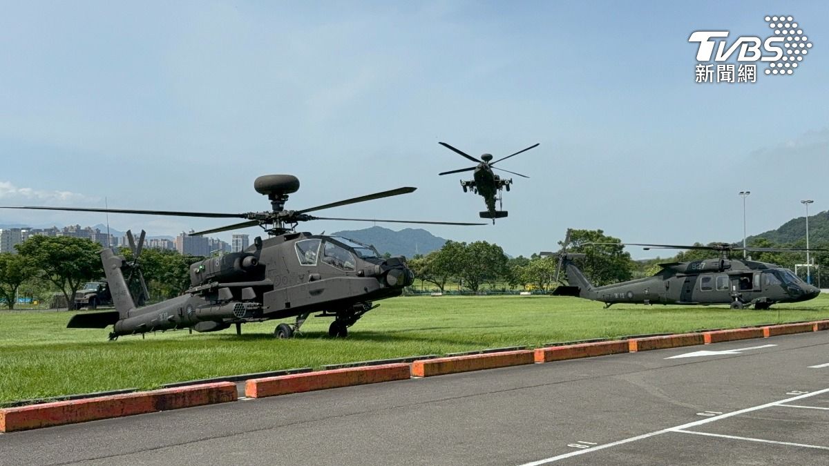漢光演習第九天,陸軍航空601旅在新北樹林空地執行「陸航直昇機油彈再整補作業」(圖/TVBS)
