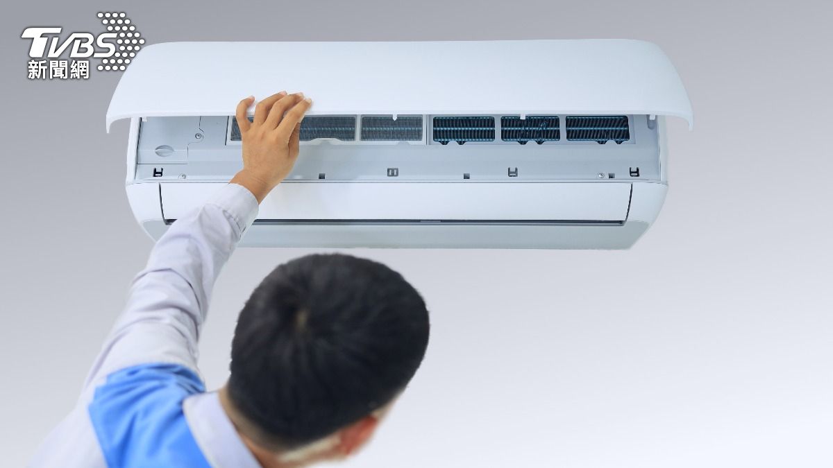 男子吹冷氣吹出肺炎。（示意圖／shutterstock 達志影像）