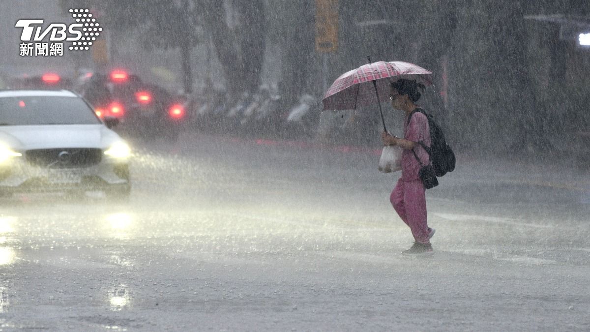 天氣/薇帕颱風今明最近!降雨熱區曝 專家:雨比丹娜絲明顯