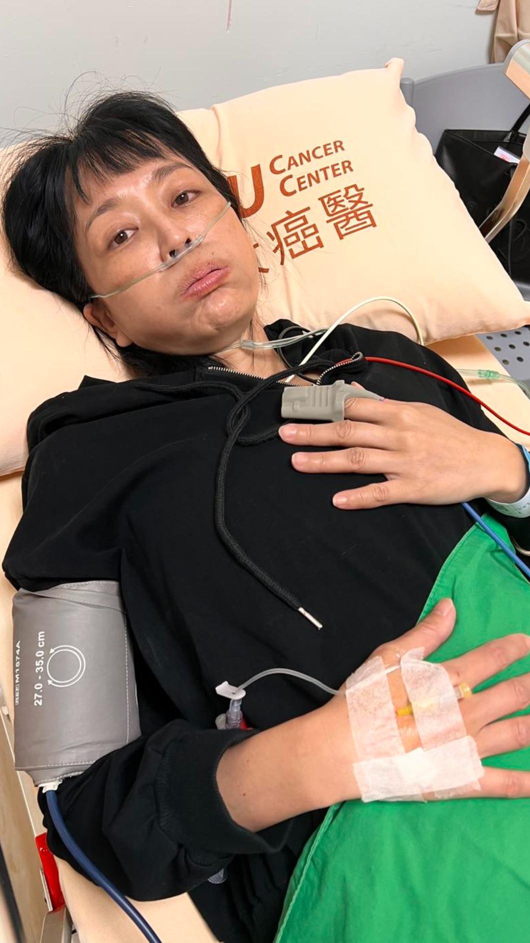 唐玲心疼女足學生們。(圖/翻攝自唐玲臉書)