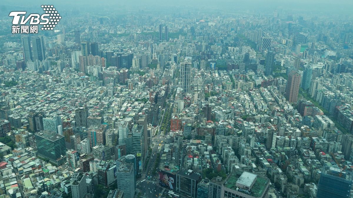 水逆對沖死亡冥王星!命理師警告台灣「恐怖浩劫」:整個8月難逃