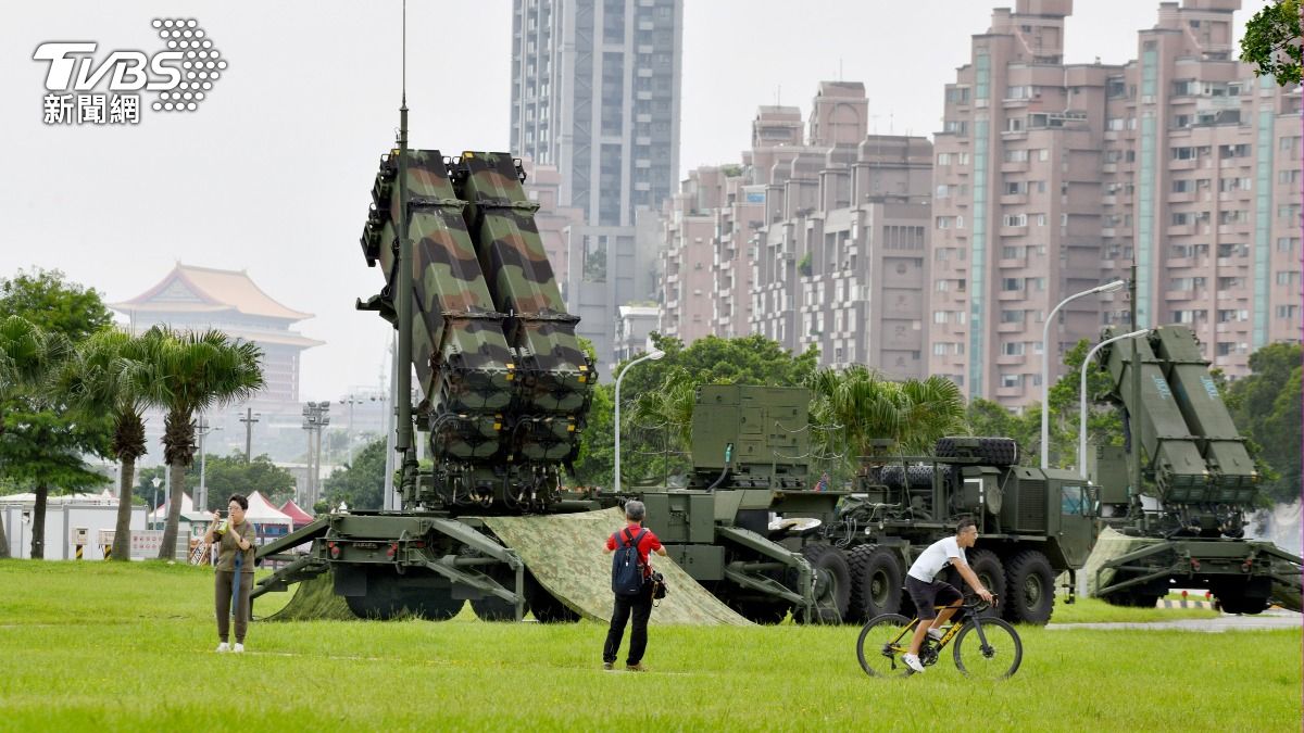 愛國者放河濱成打卡熱點!軍方陷「兩難」:恐牴觸作戰安全原則