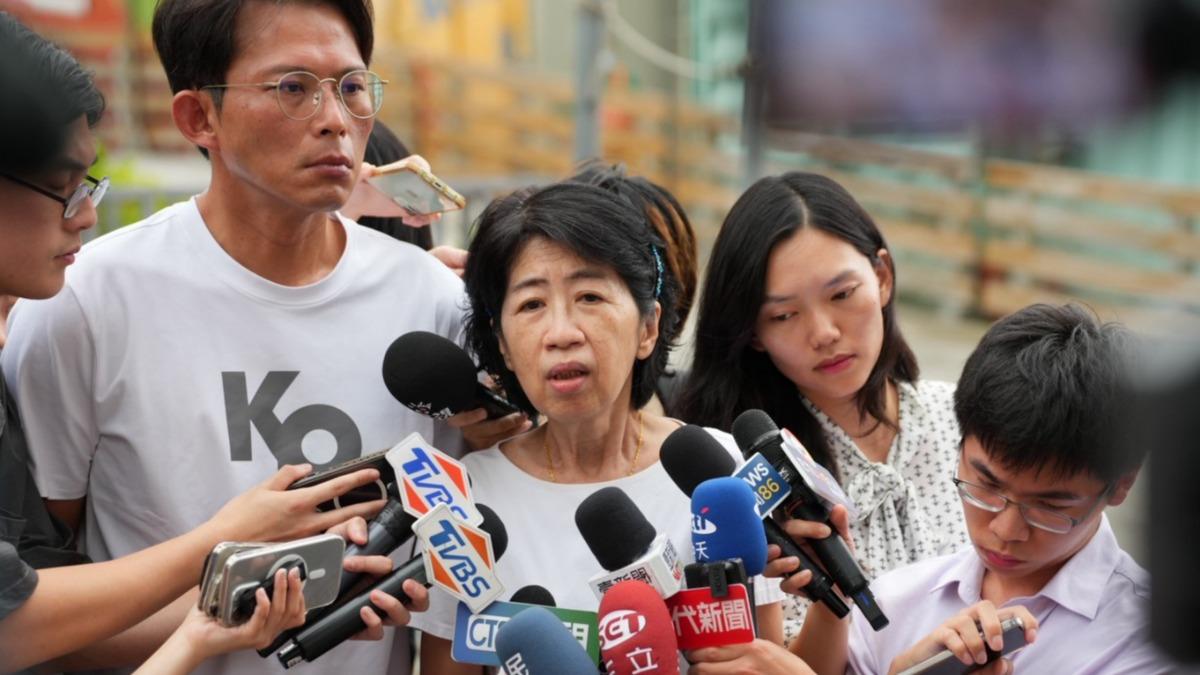 現身民眾黨反罷造勢　陳佩琪批綠：上億罷免經費應補助災民