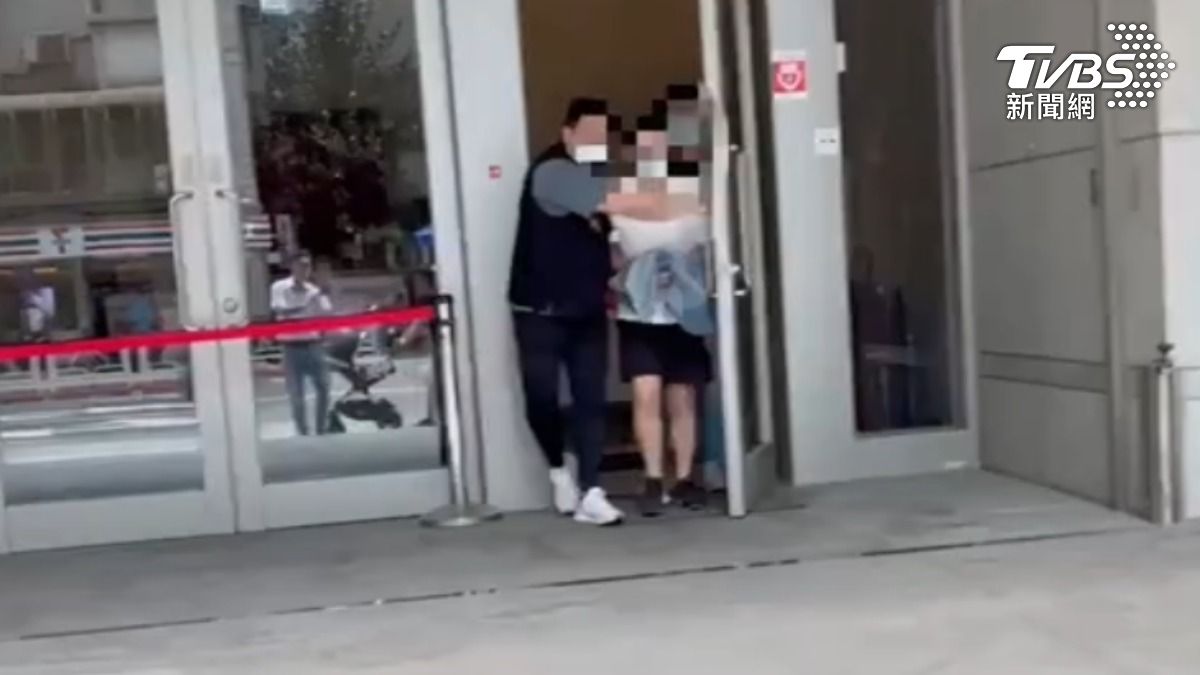 埋伏民生社區,持刀性侵妻友,涉囚禁整晚。(圖/TVBS)