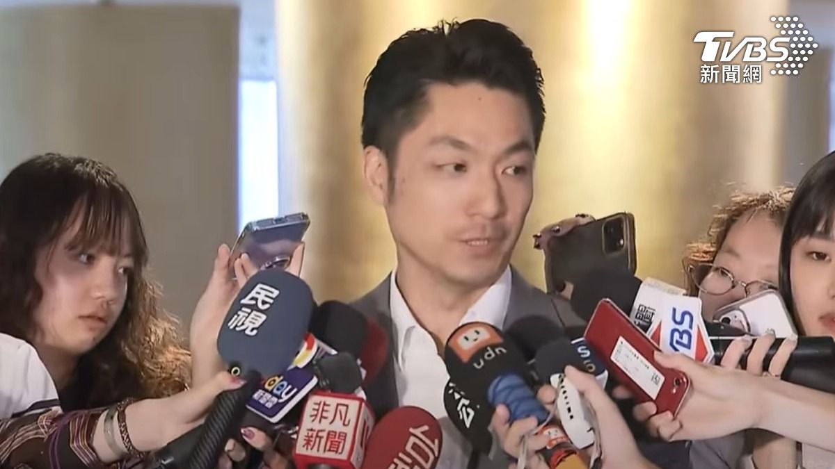 柯文哲收罷免投票通知單惹議!綠嗆「去問蔣萬安」 本人反擊了