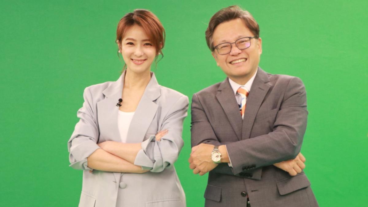 賴雅妍轉行坐上主播台?! 「伺候主持大哥」換衣服也要跟