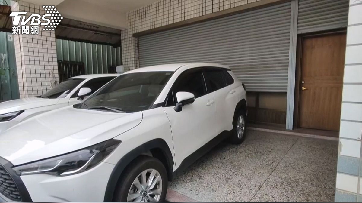 罷免票所設空屋?中選會:沿用先前選舉地點。(圖/TVBS)