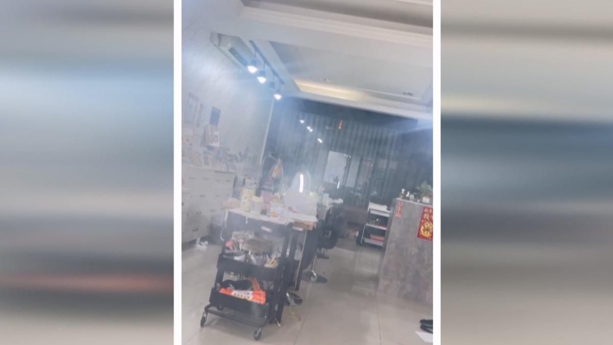 美甲店傳「連續砰砰聲」!粉塵機爆炸煙霧滿屋。(圖/民眾提供)