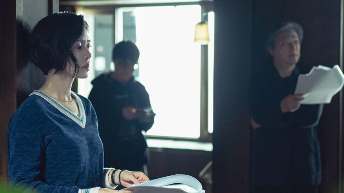 李炳憲、孫藝真《無可奈何》角逐威尼斯影展主競賽。(圖/翻攝自X)