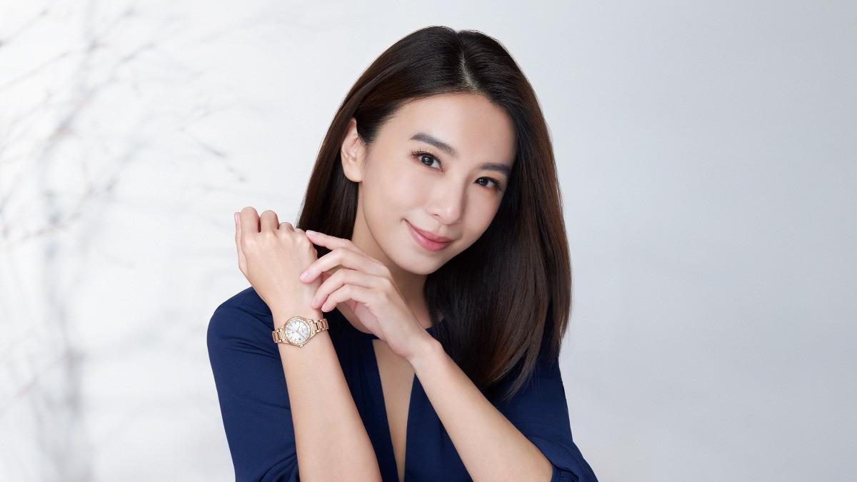 田馥甄化身節氣老師美成這樣 曬畫作糗喊:我平常不是這樣