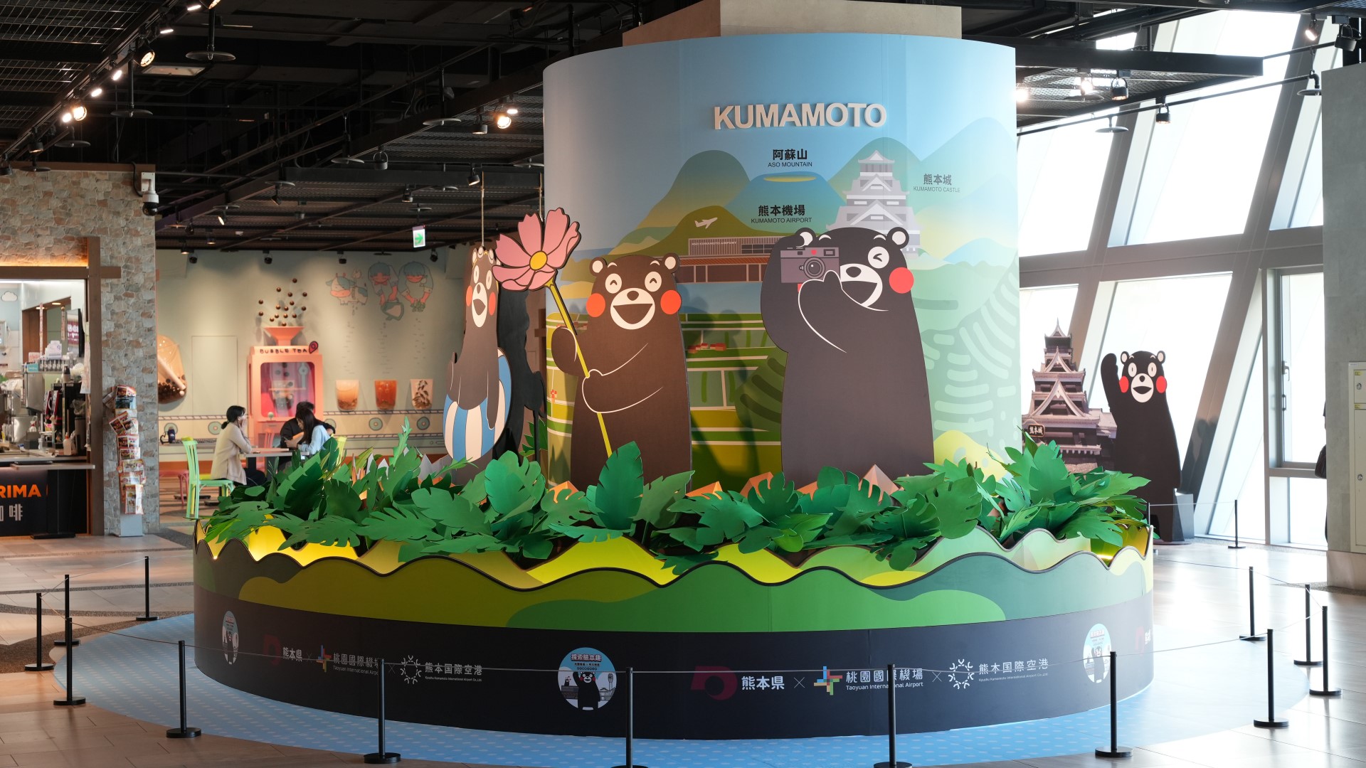 注意熊出沒!桃園機場推出【探索熊本趣】特展 7月26日起萌翻登場 !