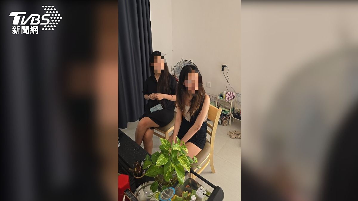 雙胞胎姊妹赴柬開戶遭軟禁。(圖/TVBS)