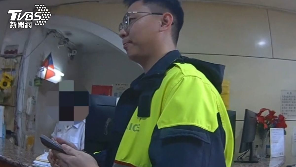 警方立刻組成專案小組前往社區偵辦。(圖/TVBS)