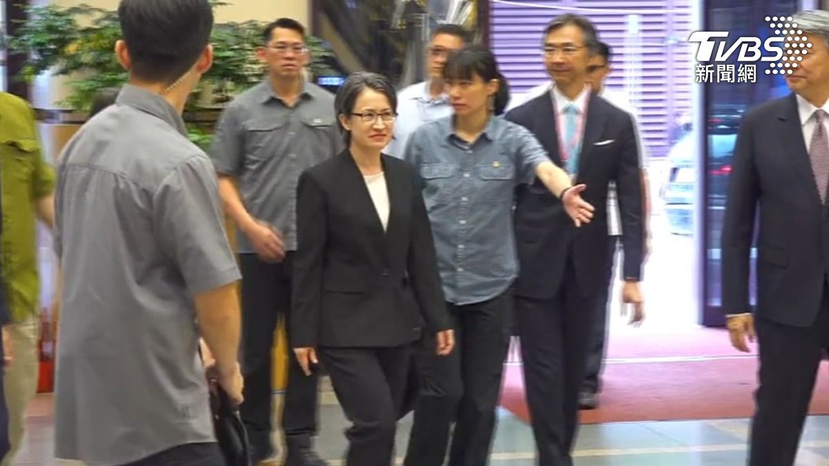 副總統蕭美琴前回應關稅談判都還在談。(圖/TVBS)