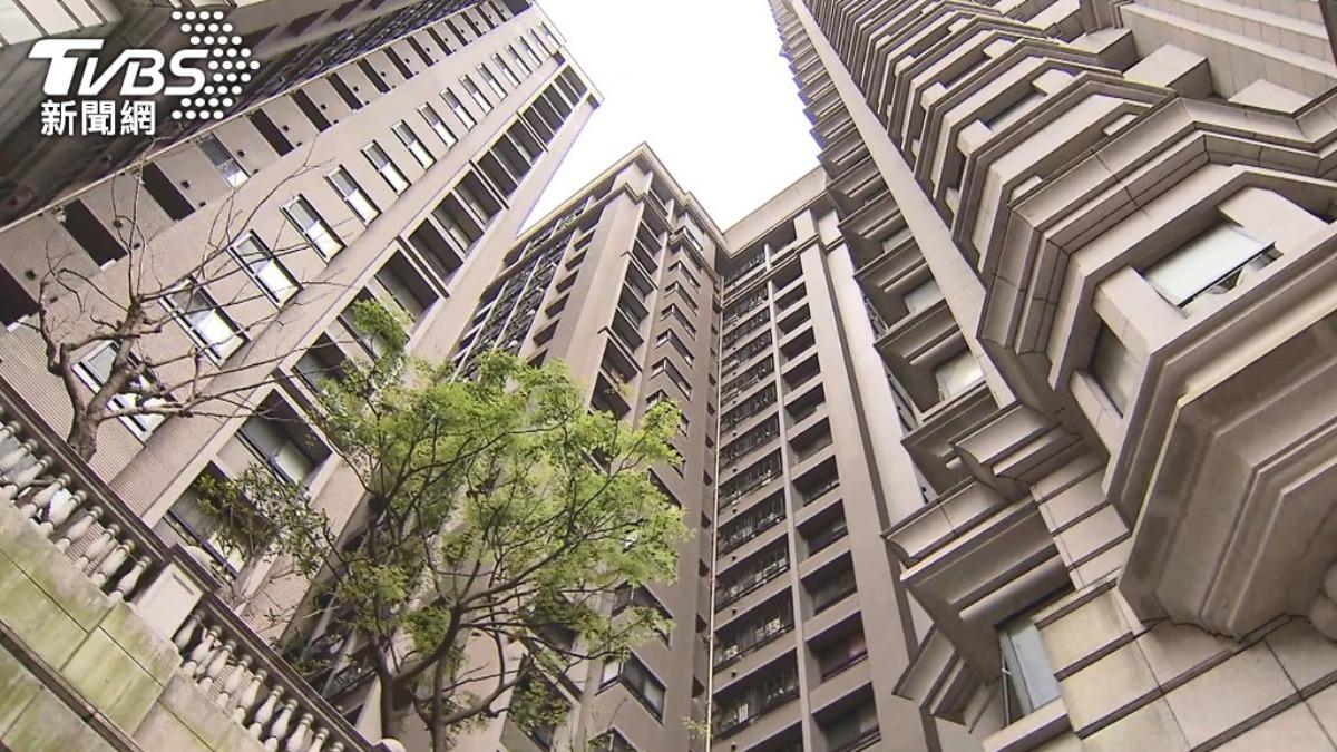 限貸令使買方多觀望。（圖／TVBS）