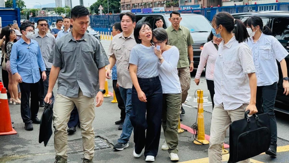 蕭美琴投票問蘇巧慧這句 下秒意識不對急喊「歹勢」