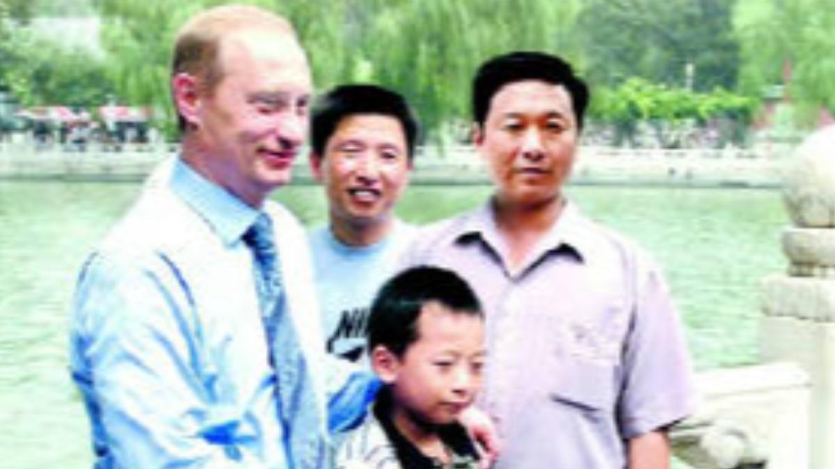 童年偶遇普欽改變人生!25年前被親額頭 男孩成高級工程師